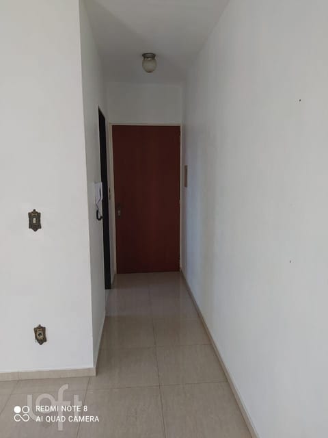 Image 19 - 233008